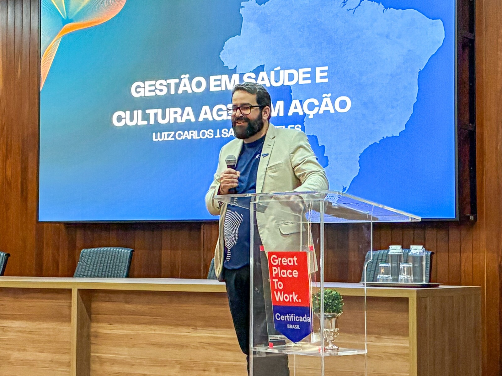 escola-de-lideres-primeiro-modulo-do-programa-cultura-e-sustentabilidade-reune-liderancas-de-todas-as-unidades-da-agir-de-forma-presencial-e-remota